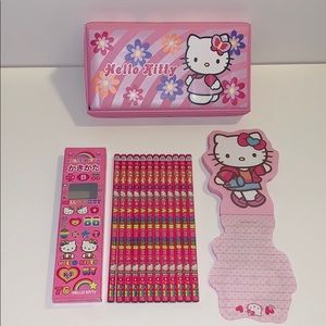 Hello Kitty pencil case set